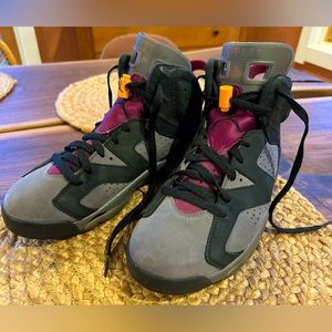 Nike Air Jordan Vi “Bordeaux” originally released in 1972 - excellent condition!